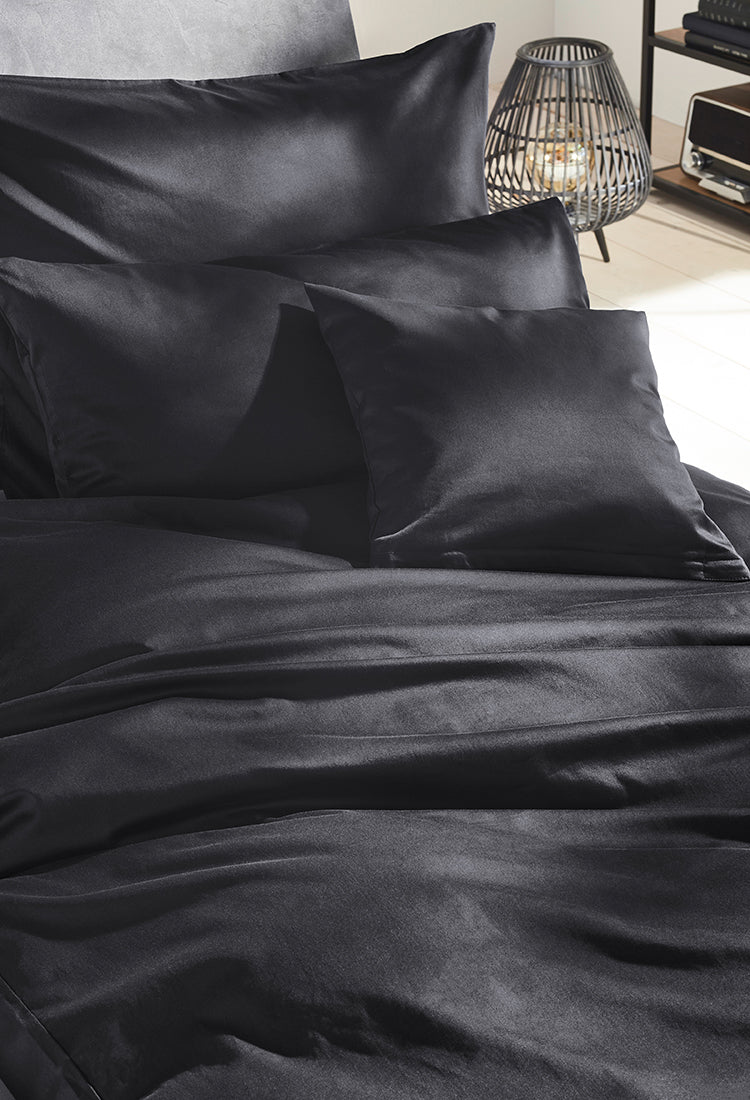 Mako-Satin Bettwäsche aus 100% Baumwolle | Farbe Schwarz |