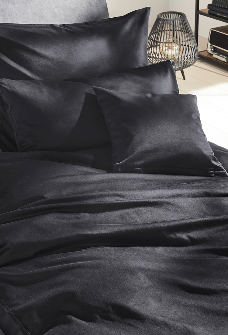 Silk Schwarze Bettwäsche Satin Mako-Satin Bettwäsche Aus 100% Baumwolle Farbe Schwarz – Decoper®